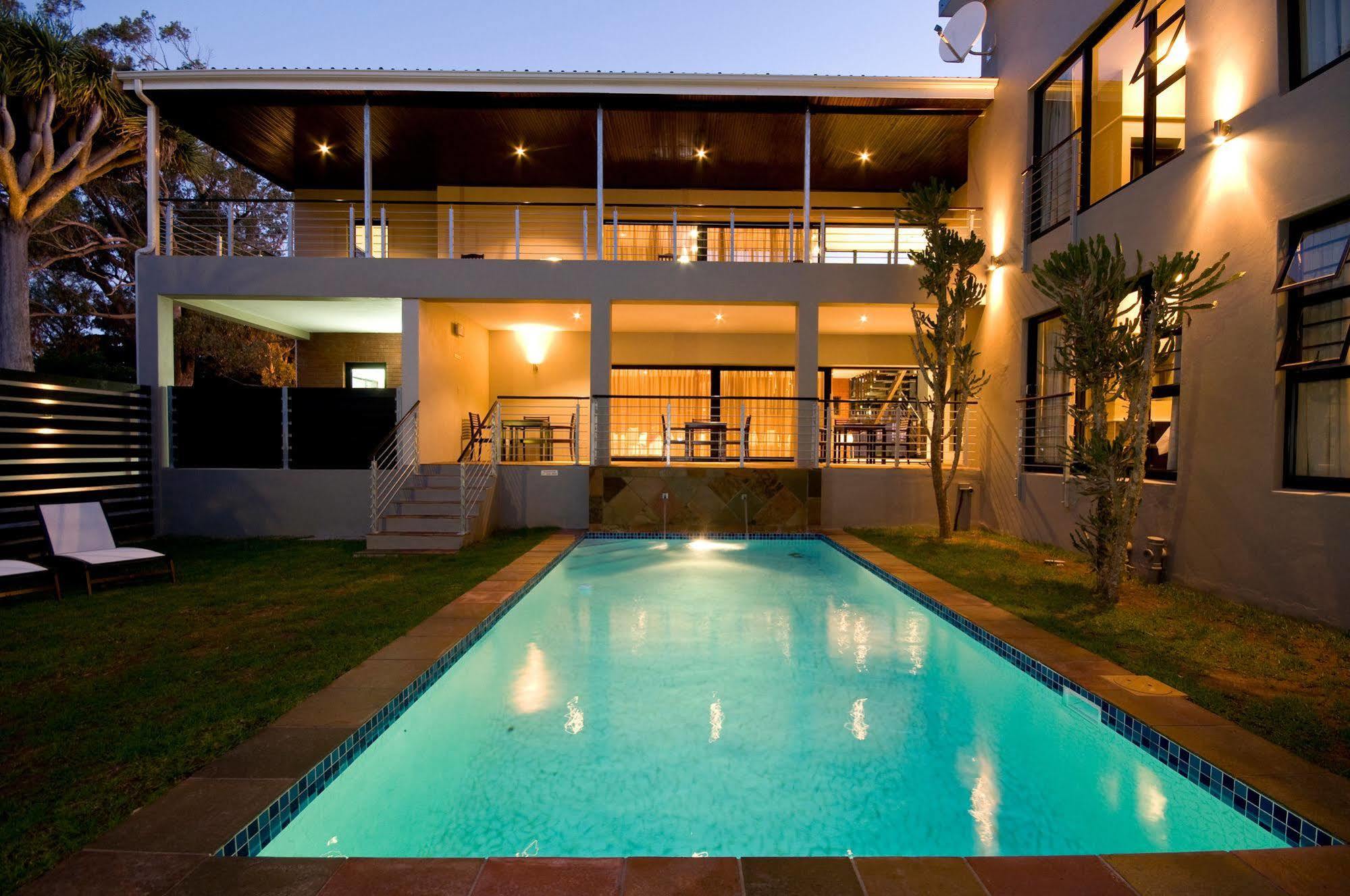 The Hub Boutique Hotel Port Elizabeth Extérieur photo